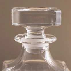 Timeless Crystal Decanter with Stopper