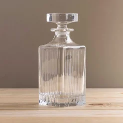 Timeless Crystal Decanter with Stopper