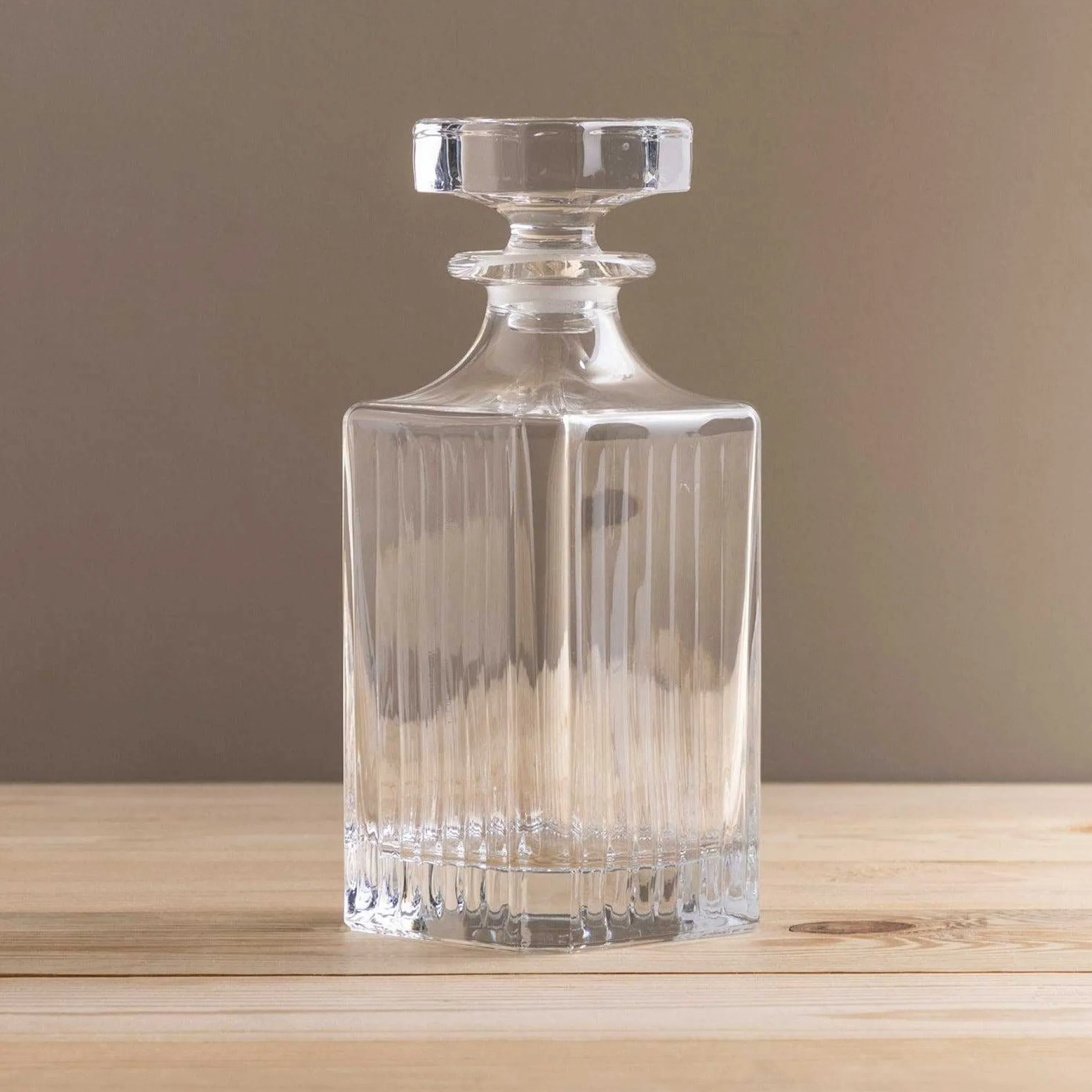 Timeless Crystal Decanter with Stopper