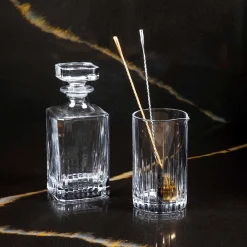 Timeless Crystal Decanter with Stopper