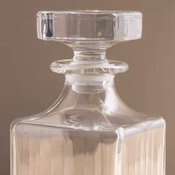 Timeless Crystal Decanter with Stopper