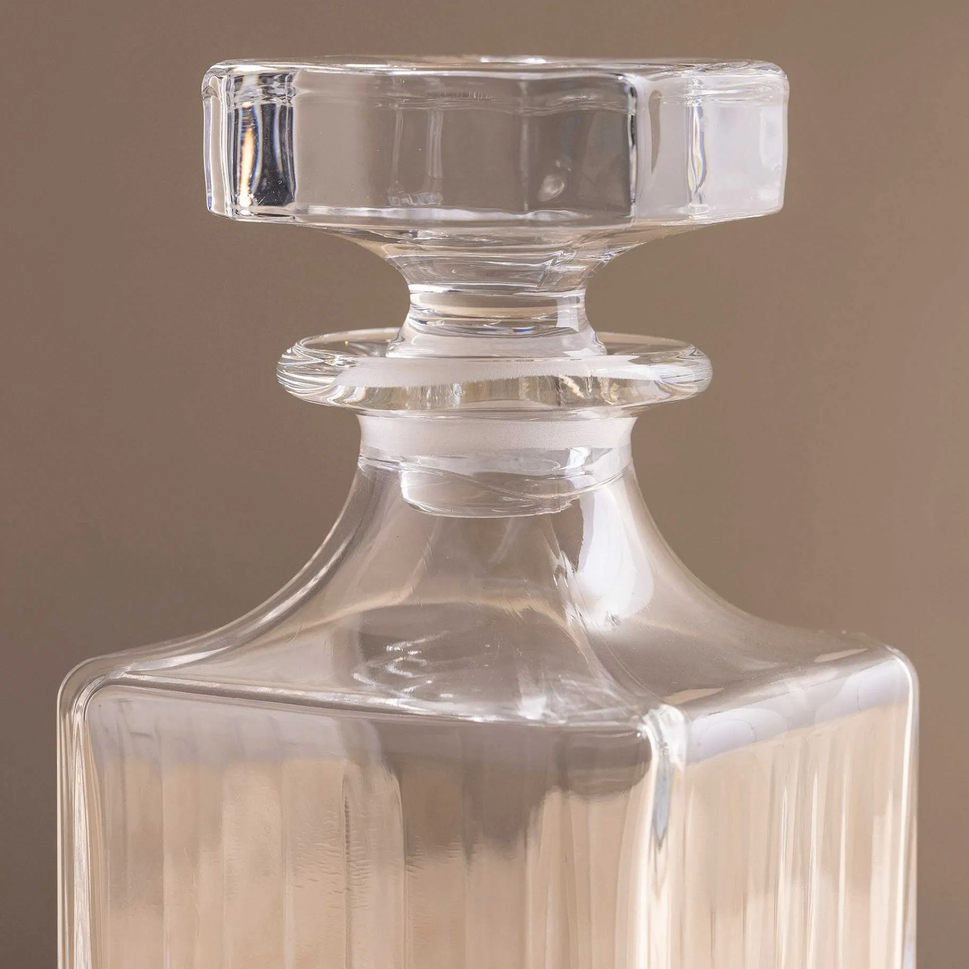 Timeless Crystal Decanter with Stopper