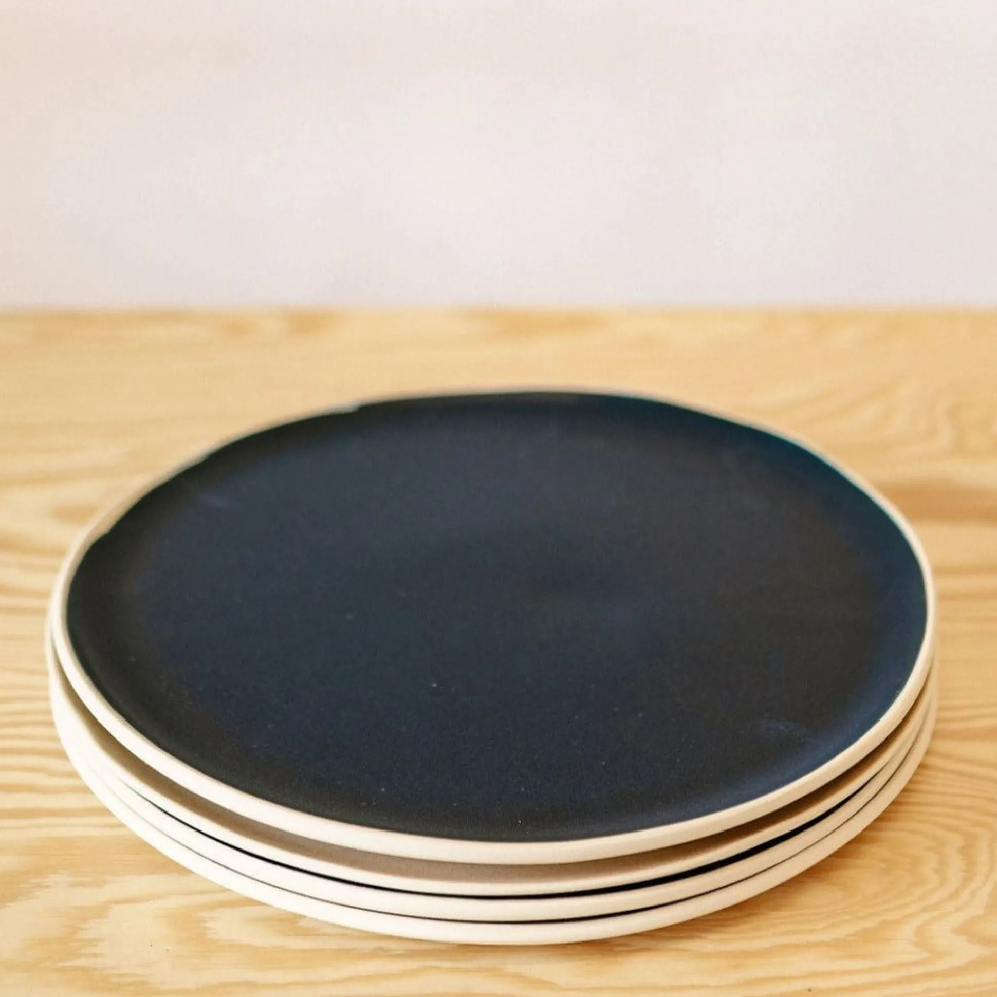 Treves Dinner Plate, Navy, Set of 4^Be Home Hot