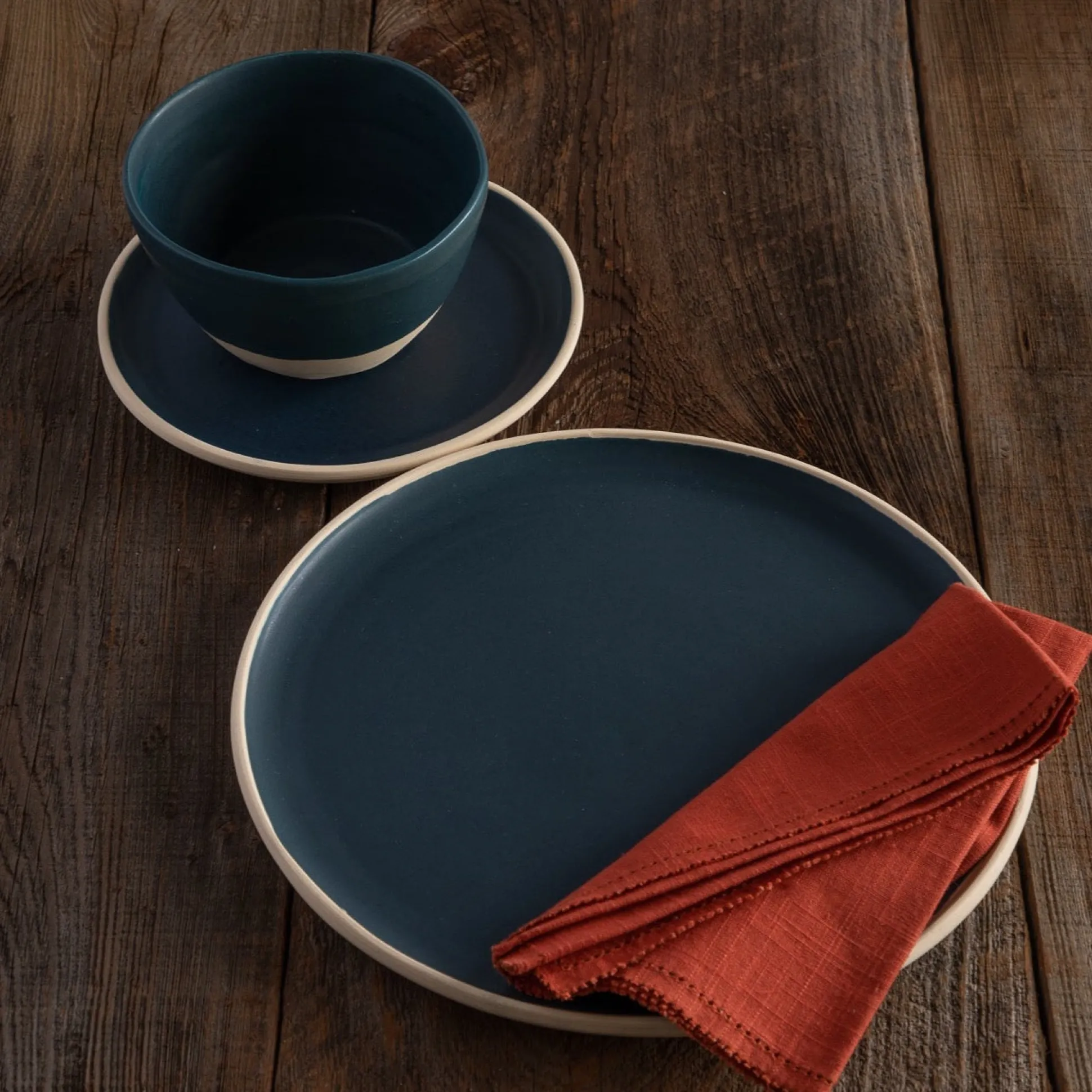 Treves Dinner Plate, Navy, Set of 4^Be Home Hot