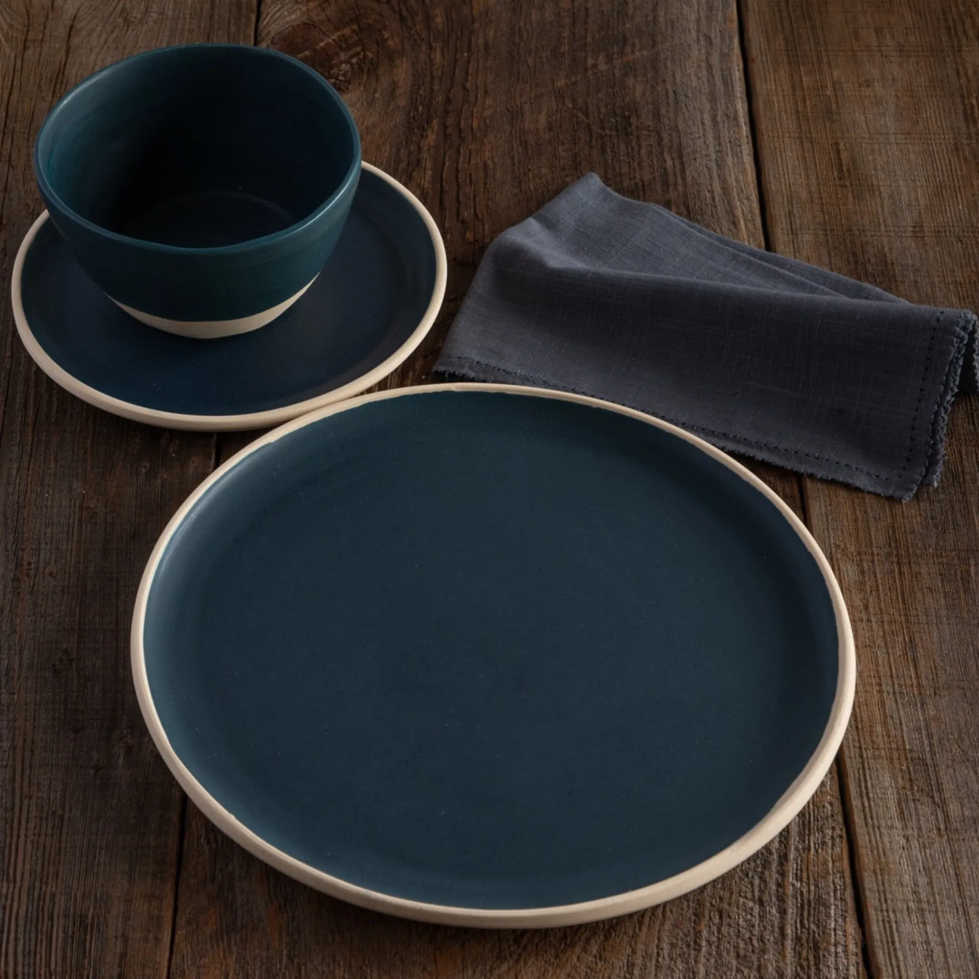 Treves Dinner Plate, Navy, Set of 4^Be Home Hot